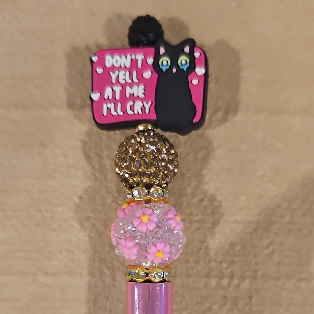 Pink and Gold Decorative Pen - Picture 3 of 4